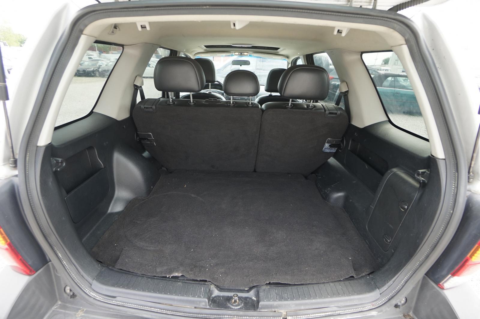 Ford Maverick 2005 — photo 23