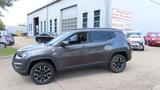 Jeep Compass Trailhawk 4WD 170 PS 9-Gang Automatik+Sc - Jeep Compass Trailhawk mit Diesel-Antrieb