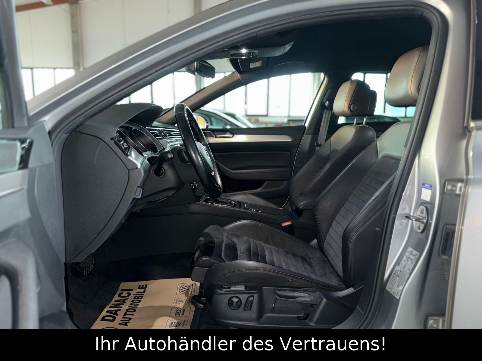 Volkswagen Passat Variant Highline ACC*Kamera*AHK*LED*Alcan