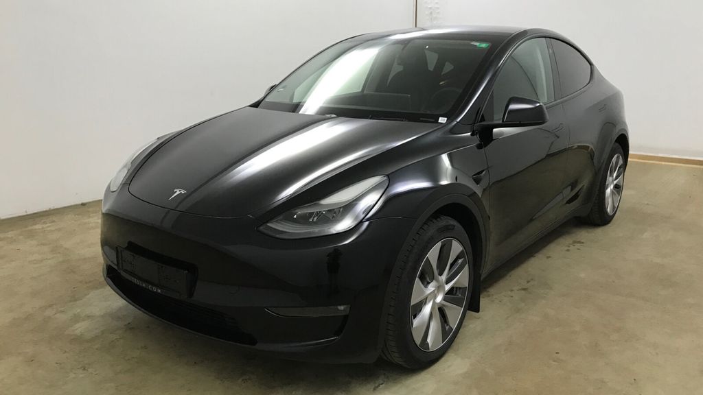Image of Tesla Model Y