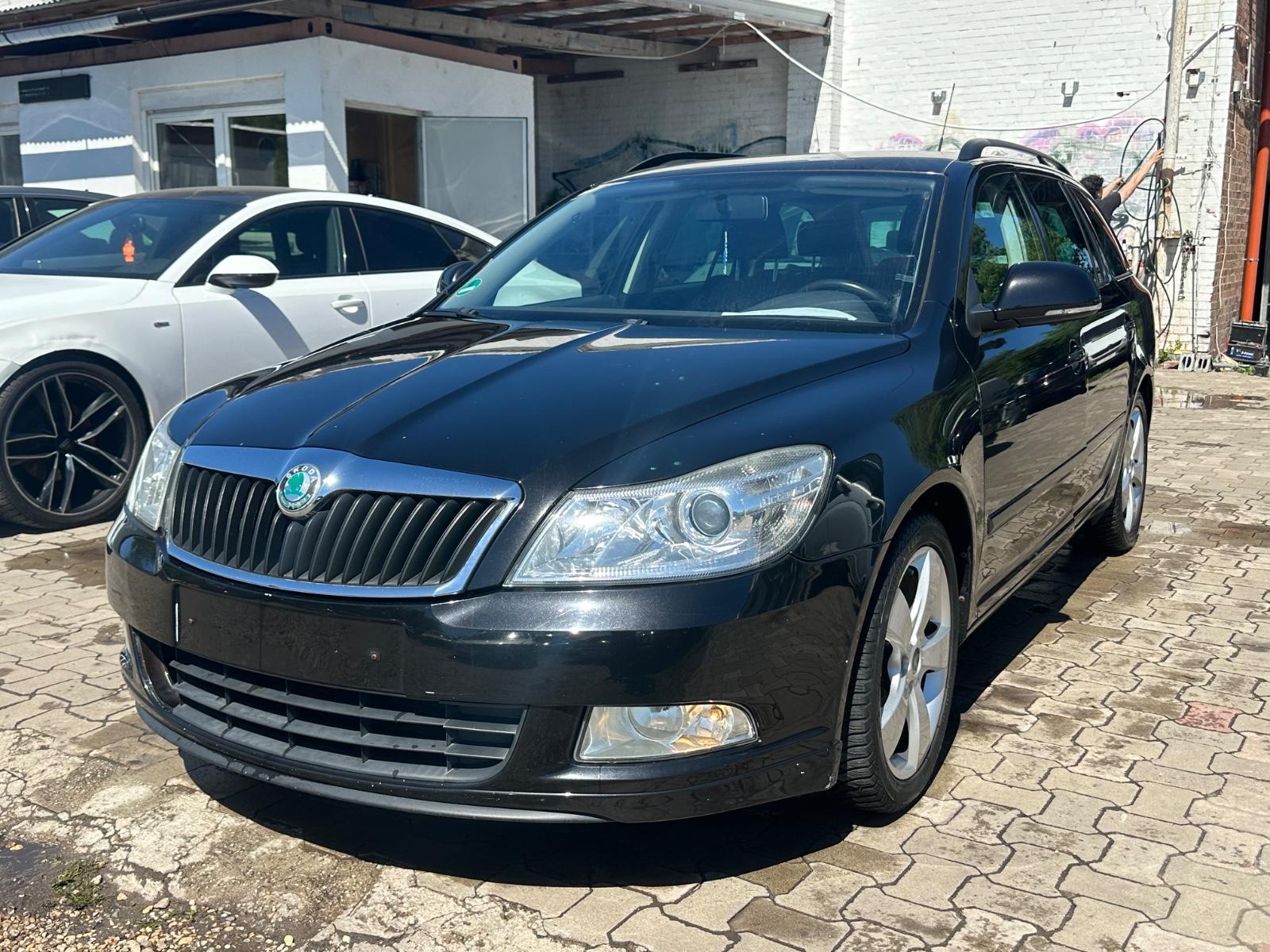 Skoda Octavia Combi Sport Edition / Frischer service