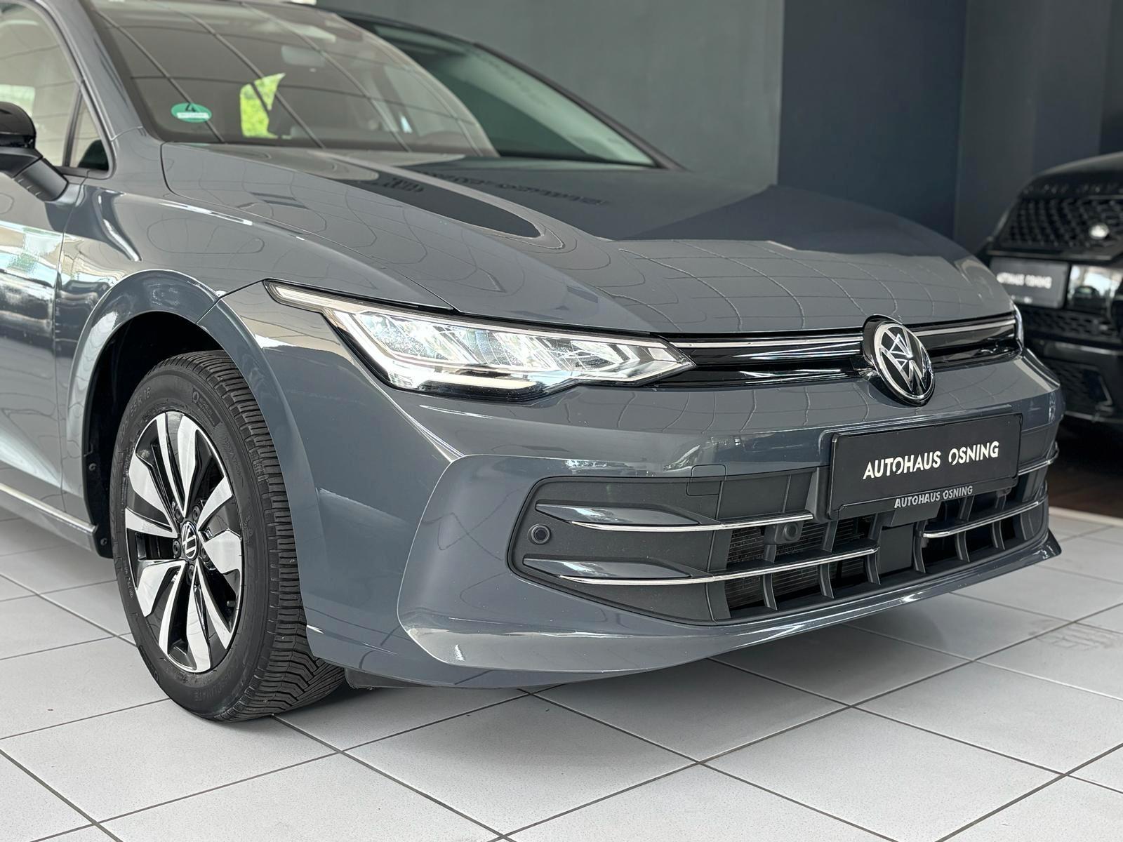 Volkswagen Golf VIII Lim. 1.5 eTSI 1.HAND GOAL NAVI DSG LED, миниатюра 8
