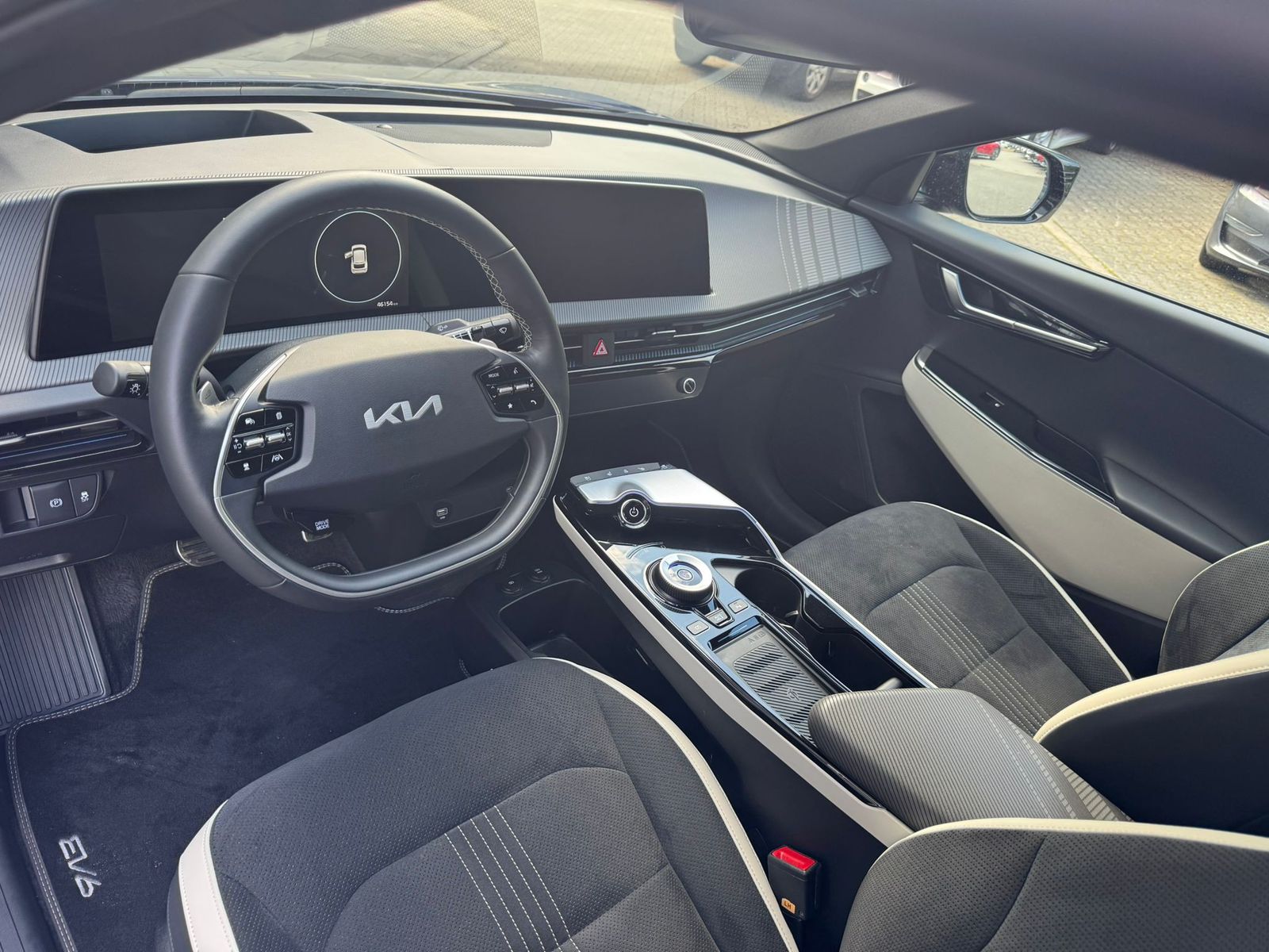 Fahrzeugabbildung Kia EV6 GT-Line 4WD WERKSGA+MEMO+DAB+HEAD+ACC+360°