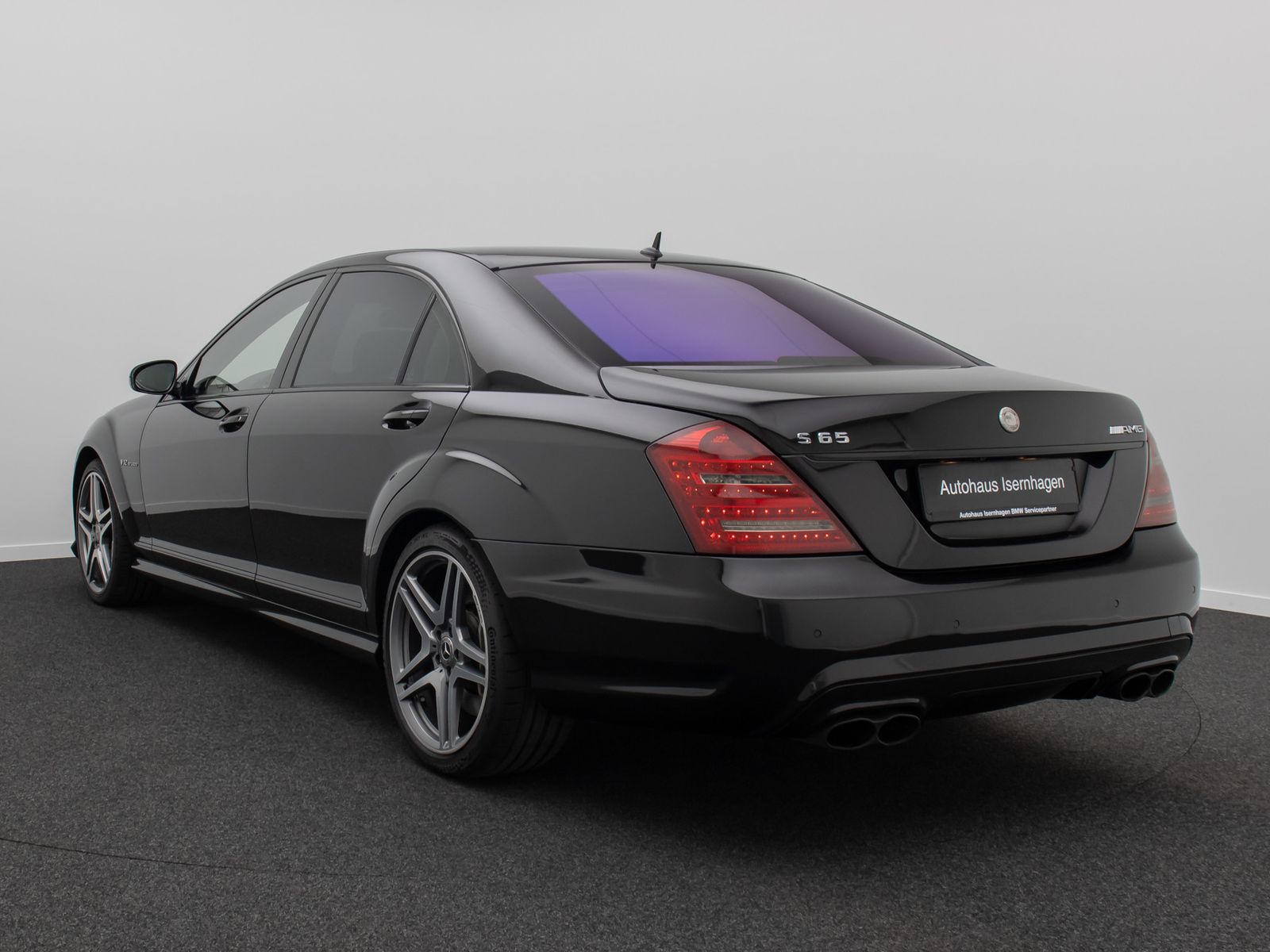Fahrzeugabbildung Mercedes-Benz S 65 AMG Long Massage BiXenon Kamera GSD 20"Voll