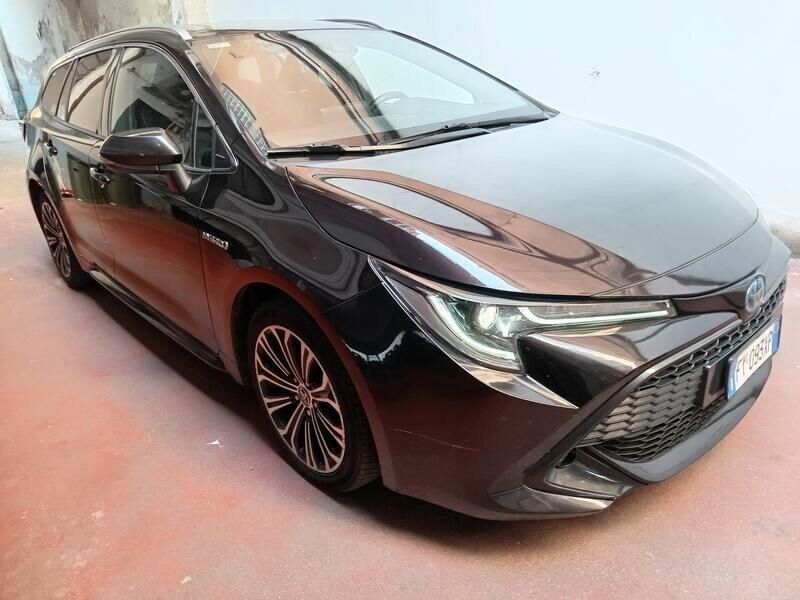 Toyota Corolla Touring Sports 2.0 Hybrid Style P imagem 3