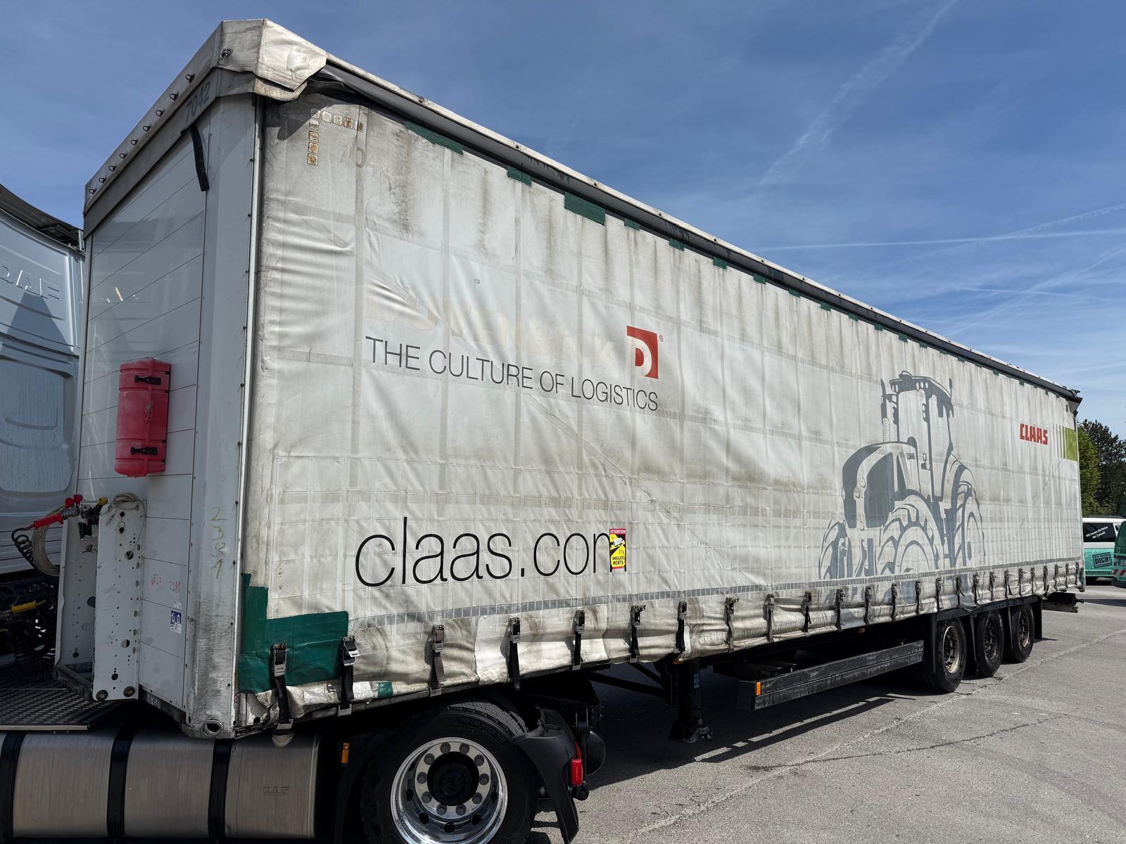 Schmitz Cargobull  3 Achs Mega X-Light Hubdach verzinkt TOP Reifen