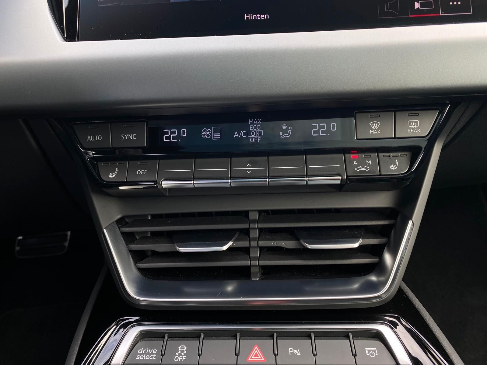 Fahrzeugabbildung Audi e-tron GT RS Quatt BLACK EDIT+PANO+MATR+B&O+KAM+