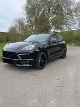 Porsche Cayenne GTS  - Porsche Cayenne GTS
