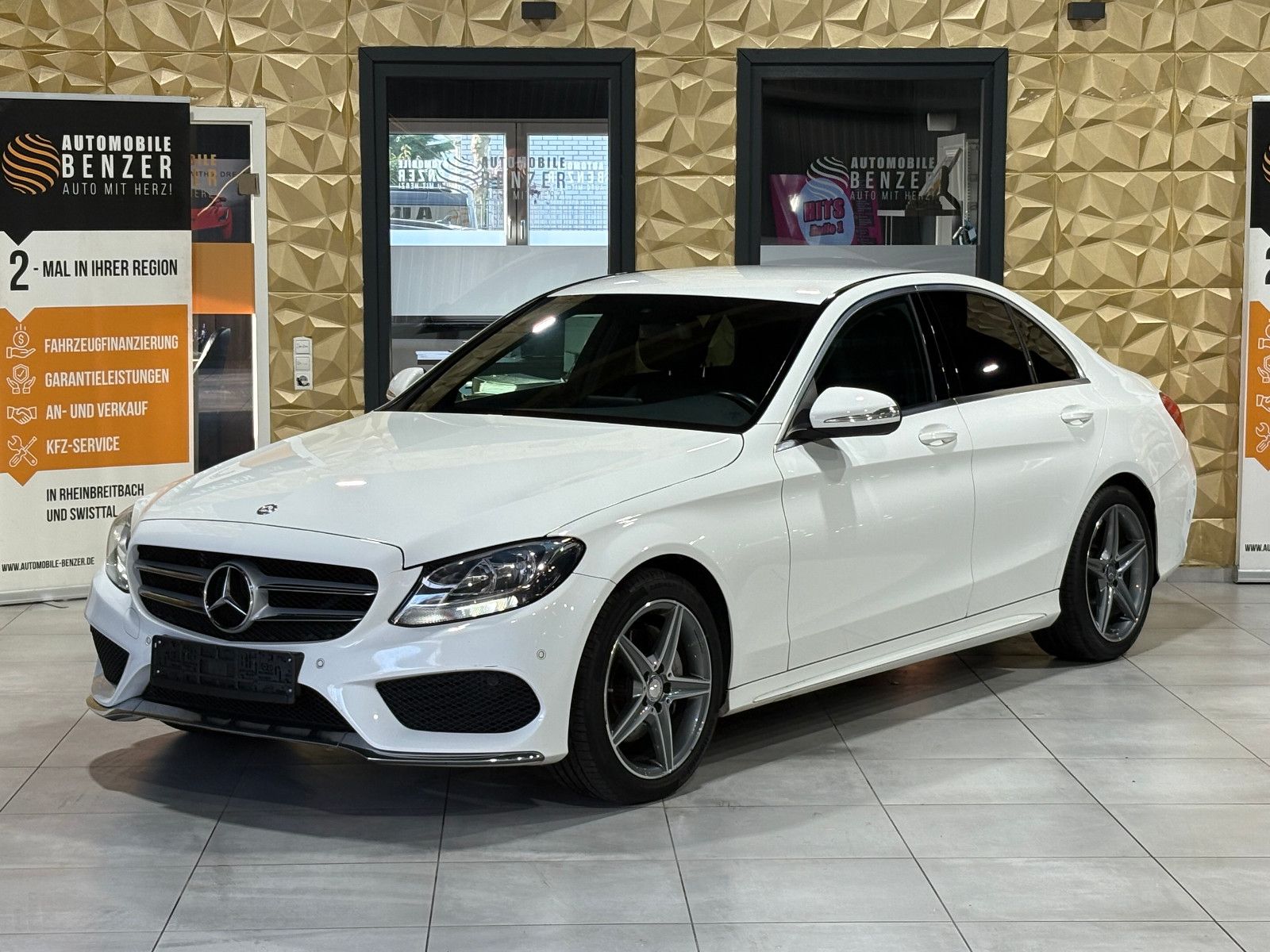 Fahrzeugabbildung Mercedes-Benz C 200 Lim. C 200 CGI/AMG-LINE/PDC/SOUND/SHZ/KLIM