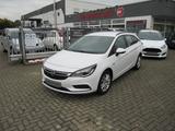 Opel Astra K Sports Tourer Edition Start/Stop 8fach - Opel Astra F mit Benzin-Antrieb