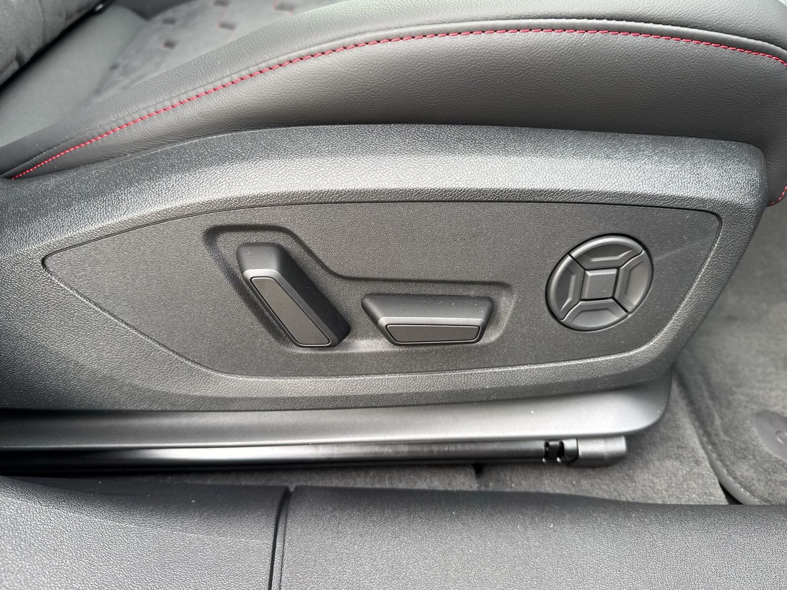 Audi A6 e-tron - Bild 19
