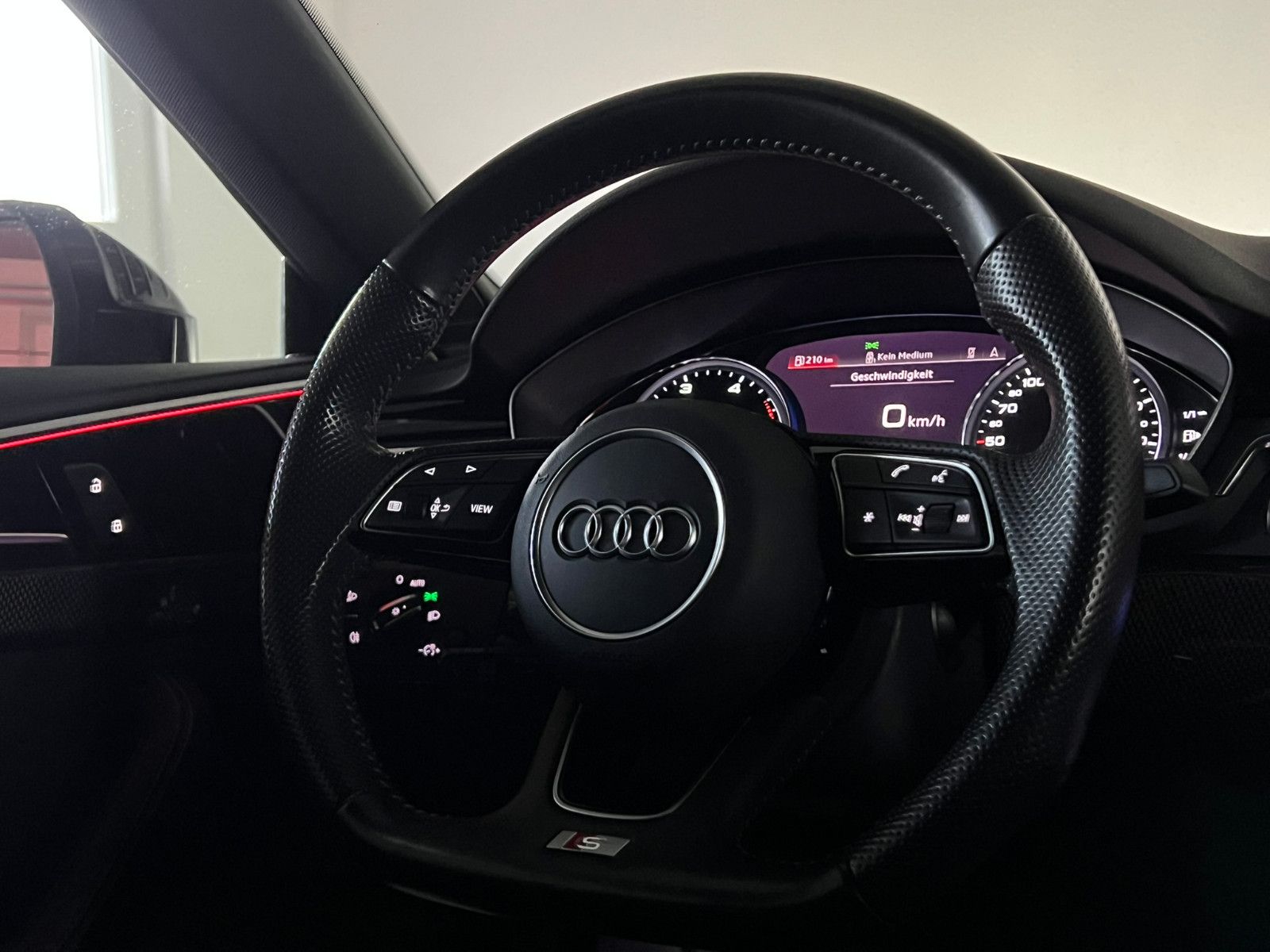Fahrzeugabbildung Audi A5 Sportback 50 TDI Quattro Edition One/QUANTUM