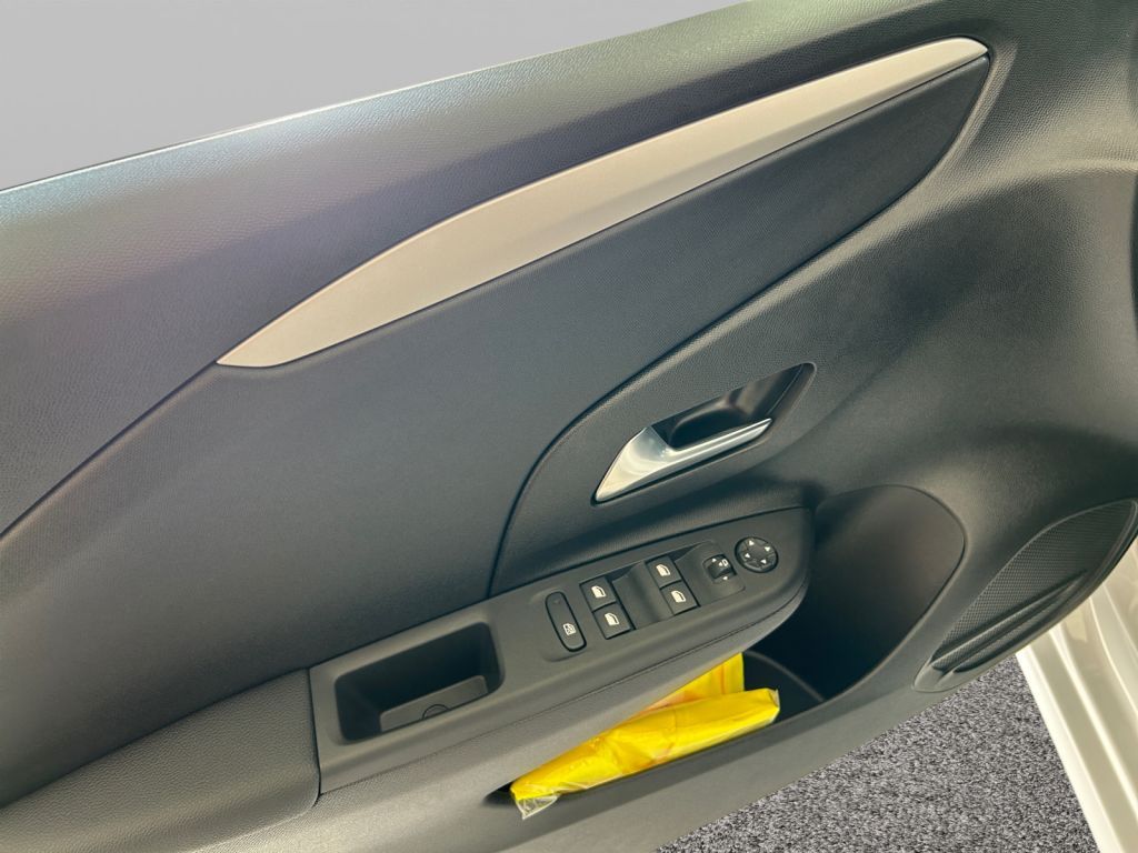 Fahrzeugabbildung Opel Corsa 1.2 Direct Injection Turbo Hybrid 48V Ed.