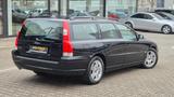 Volvo V70 2.4 Automatik T5 Momentum * 260 PS* - Volvo V70 mit Benzin-Antrieb: Automatik