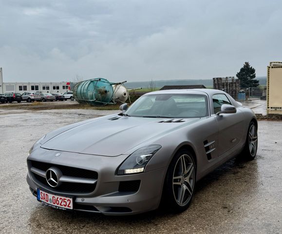 Mercedes-Benz SLS*AMG*Coupe*MAGNO*CARBON*