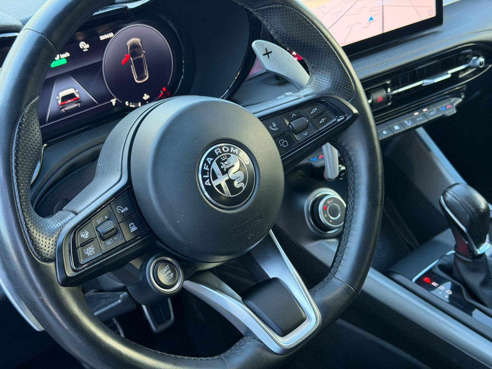 Fahrzeugabbildung Alfa Romeo Tonale Edizione Speciale/DNA/ACC/APPLE-CAR