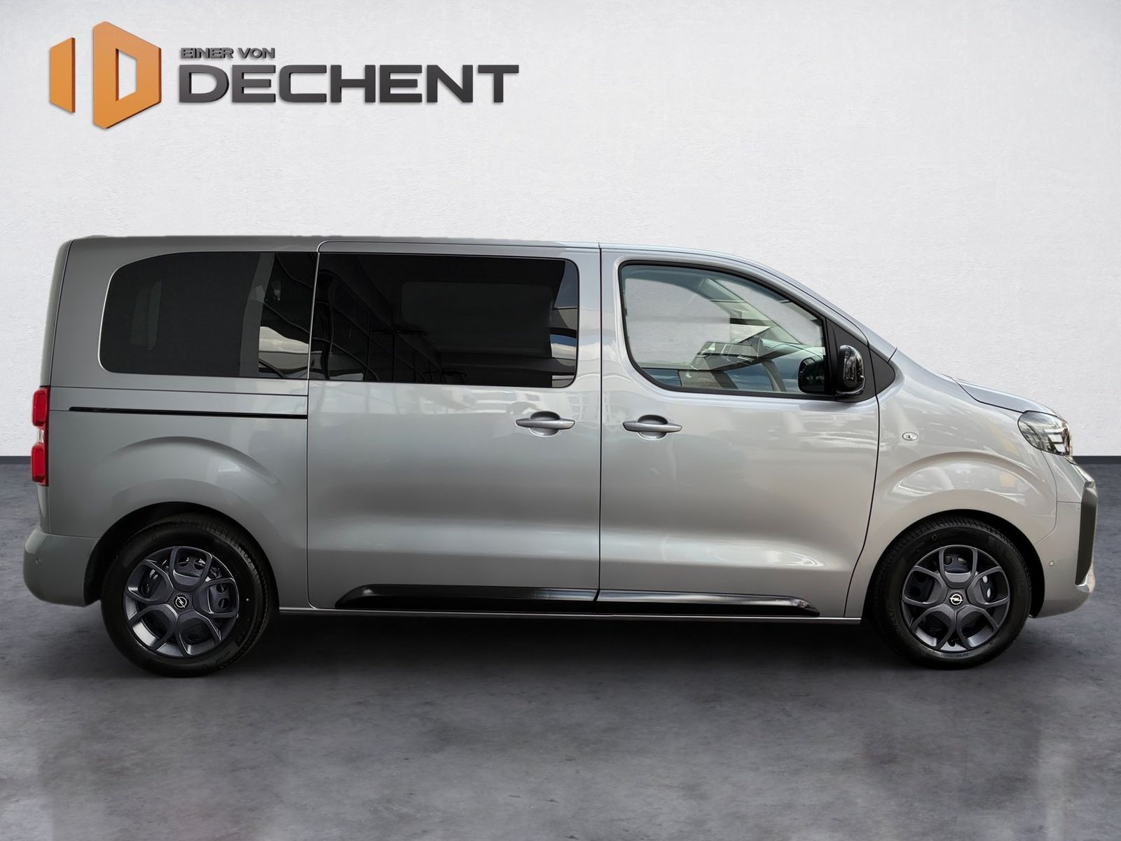Fahrzeugabbildung Opel Zafira Life 2.2 Diesel (L2) Edition M Kamera,LED