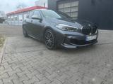BMW M135i xDrive HUD/Gr.NAV+LIVE/H+K/19 Zoll/Keyless - BMW M135 aus 2019