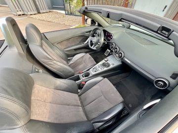 Audi TT - 11