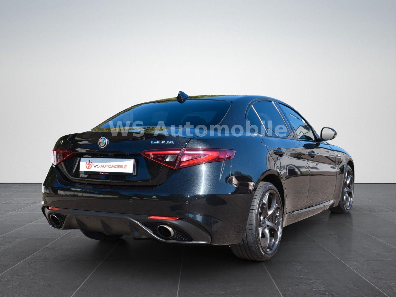 Alfa Romeo Giulia Veloce Q4 280 ch • Pack Performance • Brembo • Cuir • ACC • Caméra • 19"