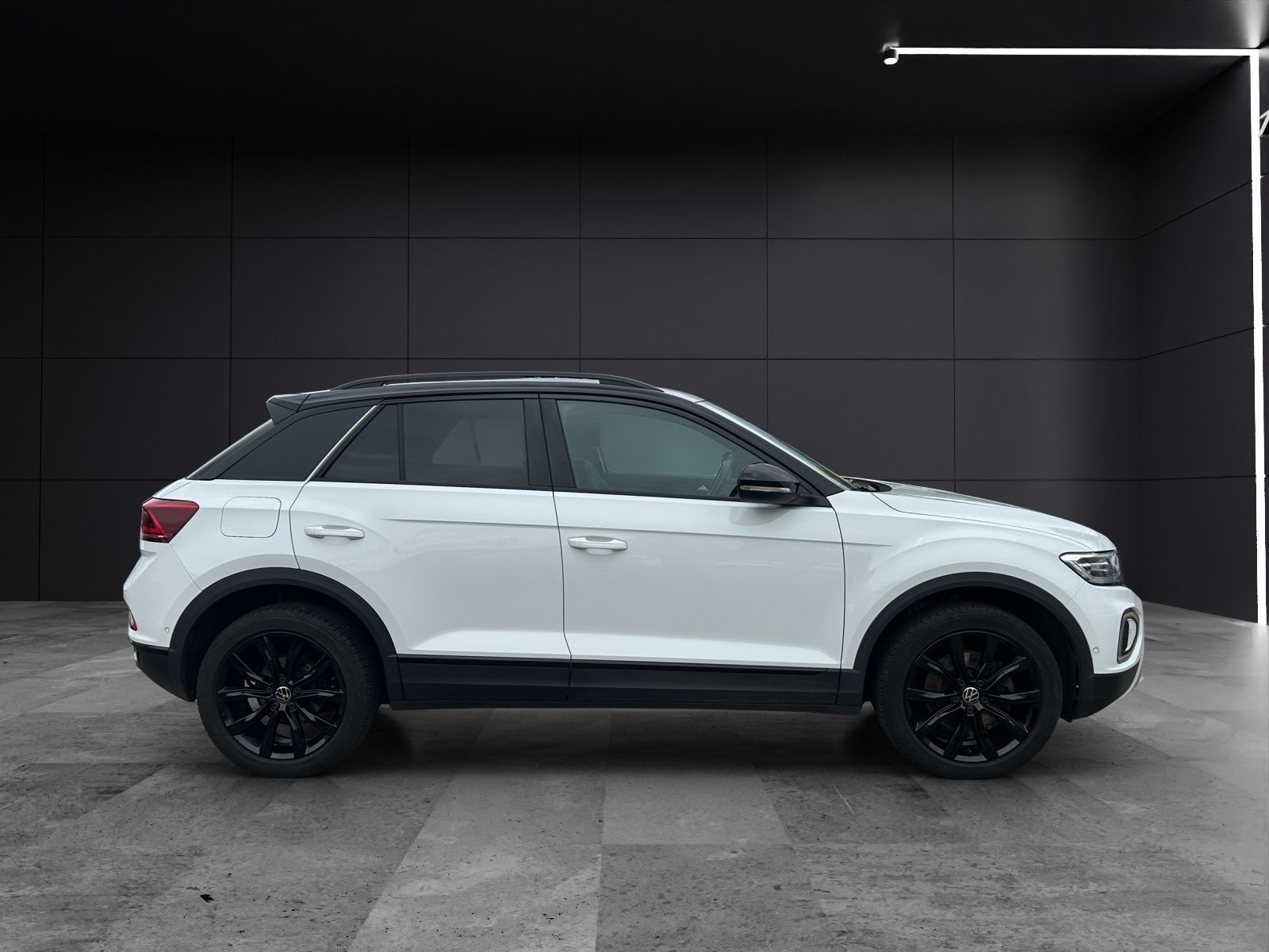 Fahrzeugabbildung Volkswagen T-Roc TDI Style DSG Matrix Navi ACC RFK Pano SHZ