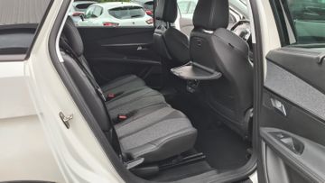 Peugeot 5008 - 12