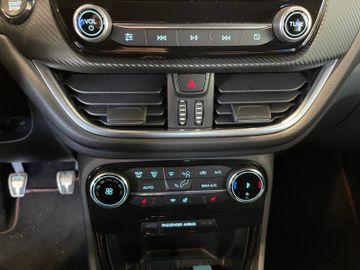 Fahrzeugabbildung Ford Puma ST-Line X 1.0 Mildhybrid / LED / Navi