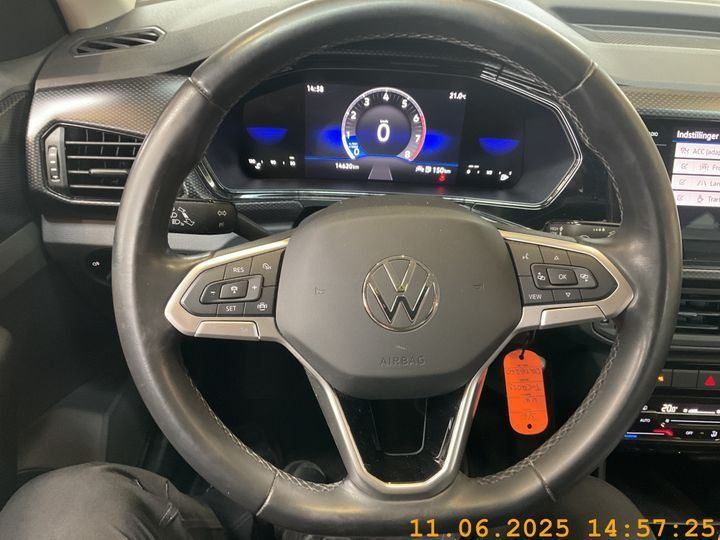 Fahrzeugabbildung Volkswagen T-Cross Life TSI *AHK*Cam*Sitzhzg*PDC*ACC*