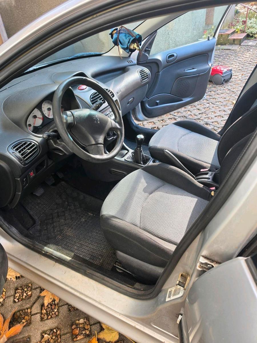Peugeot  2005 — photo 7