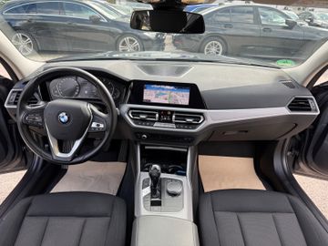 BMW 320 - 10