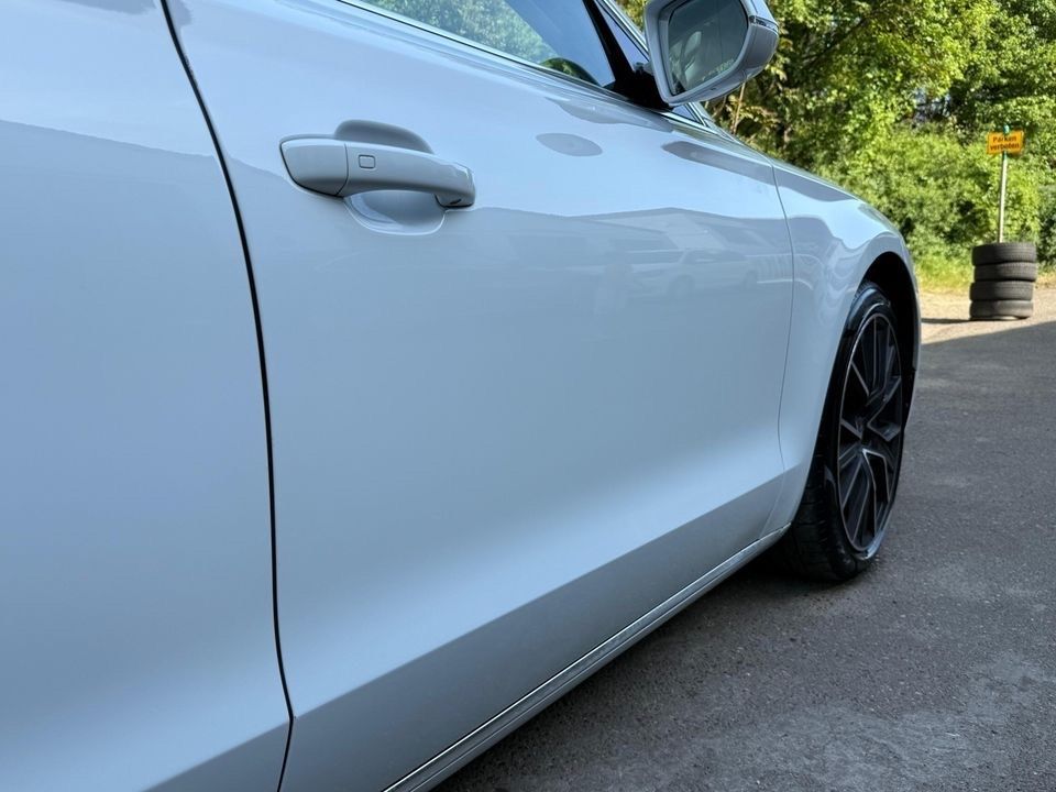 Image of Audi A8