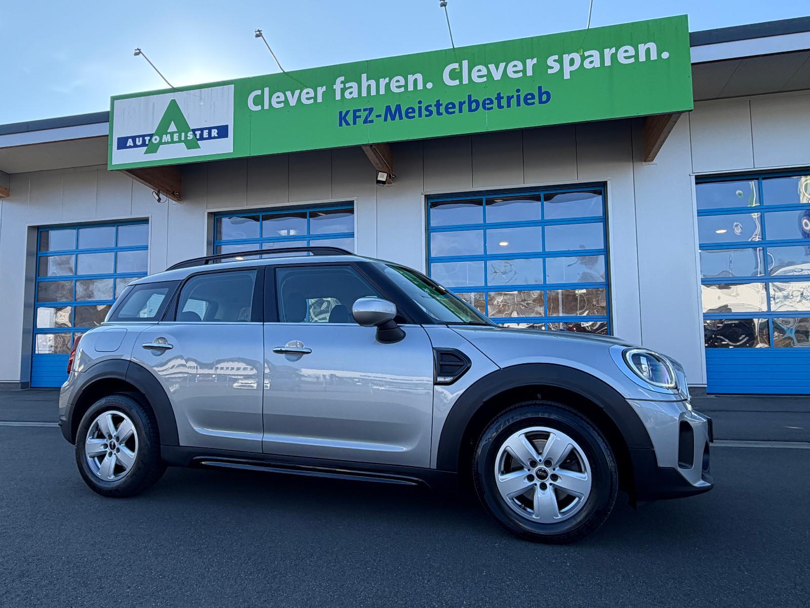 MINI COOPER Countryman Essential Trim LED NAV KAMERA