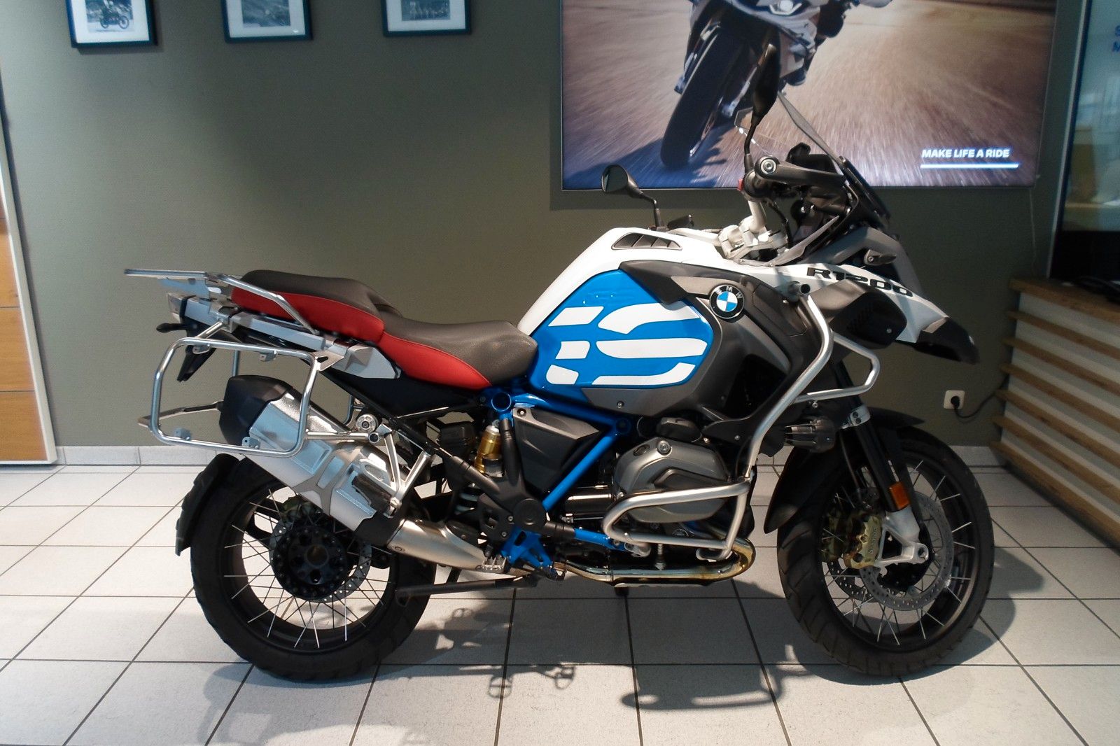 Fahrzeugabbildung BMW R1200 GS ADV