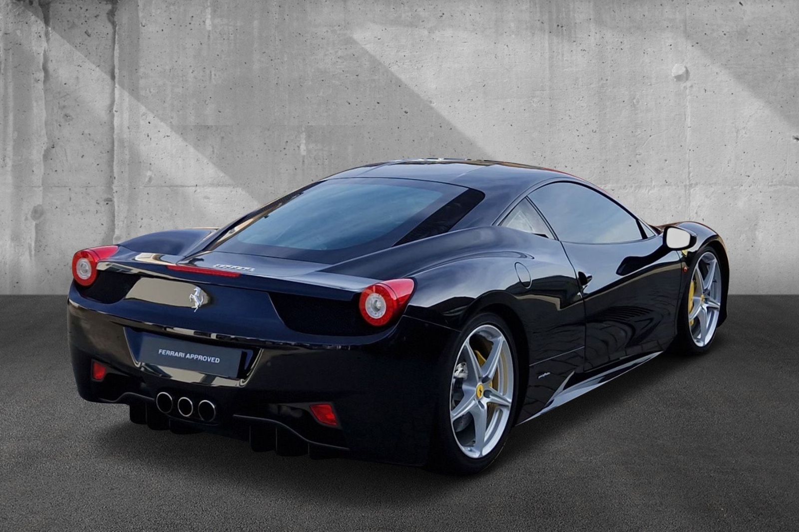 Fahrzeugabbildung Ferrari 458 Italia*dt. Auto*Carbon*AFS*