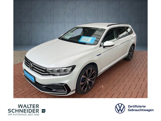 Volkswagen Passat Variant 1.4 TSI DSG GTE Navi AHK DCC