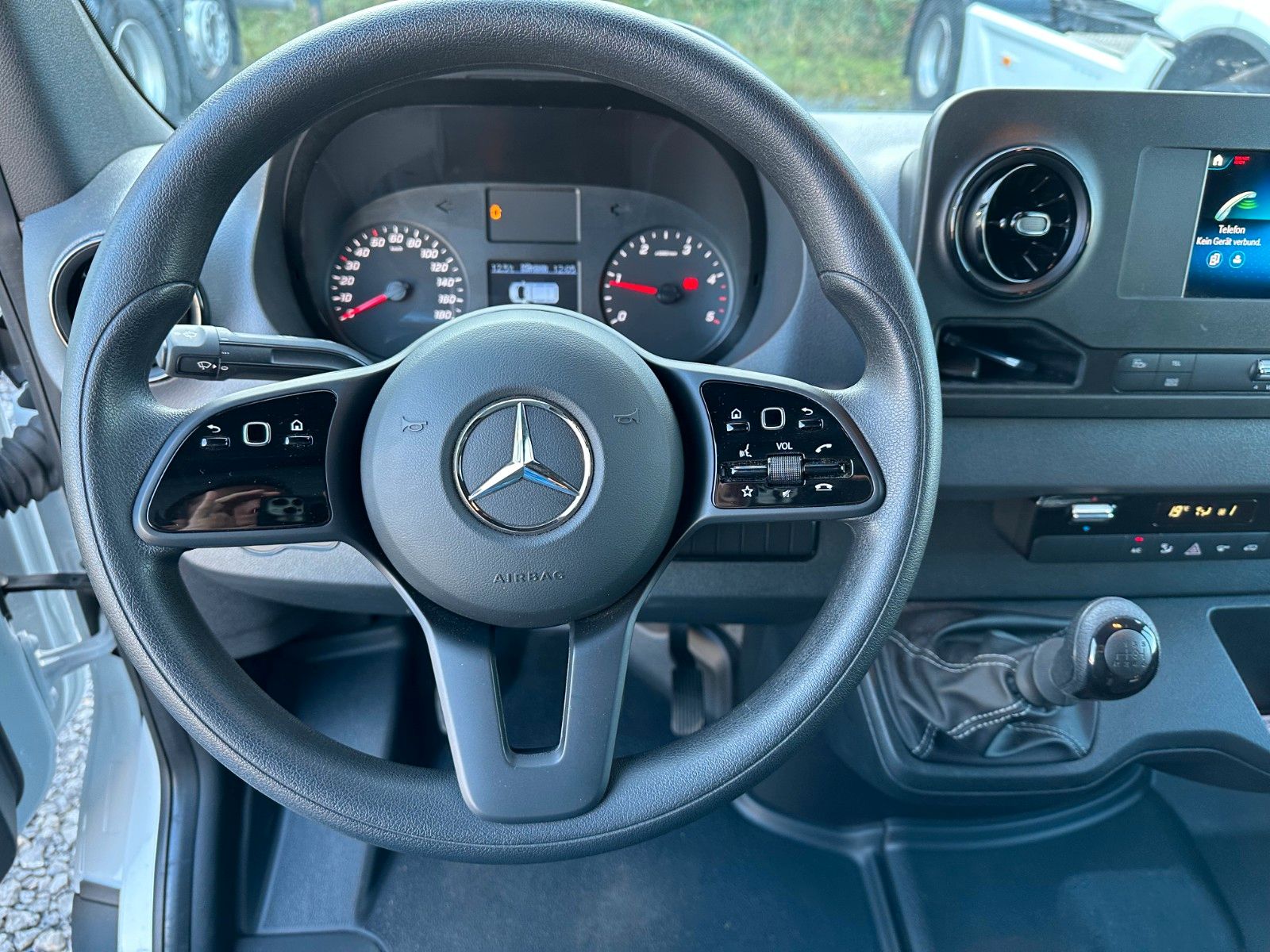 Fahrzeugabbildung Mercedes-Benz Sprinter III 316 CDI Koffer LBW / MBUX / Kamera