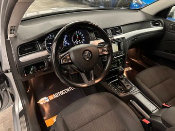 Skoda Superb Combi Exclusive *Xenon*PDC*Klima*DAB*Navi