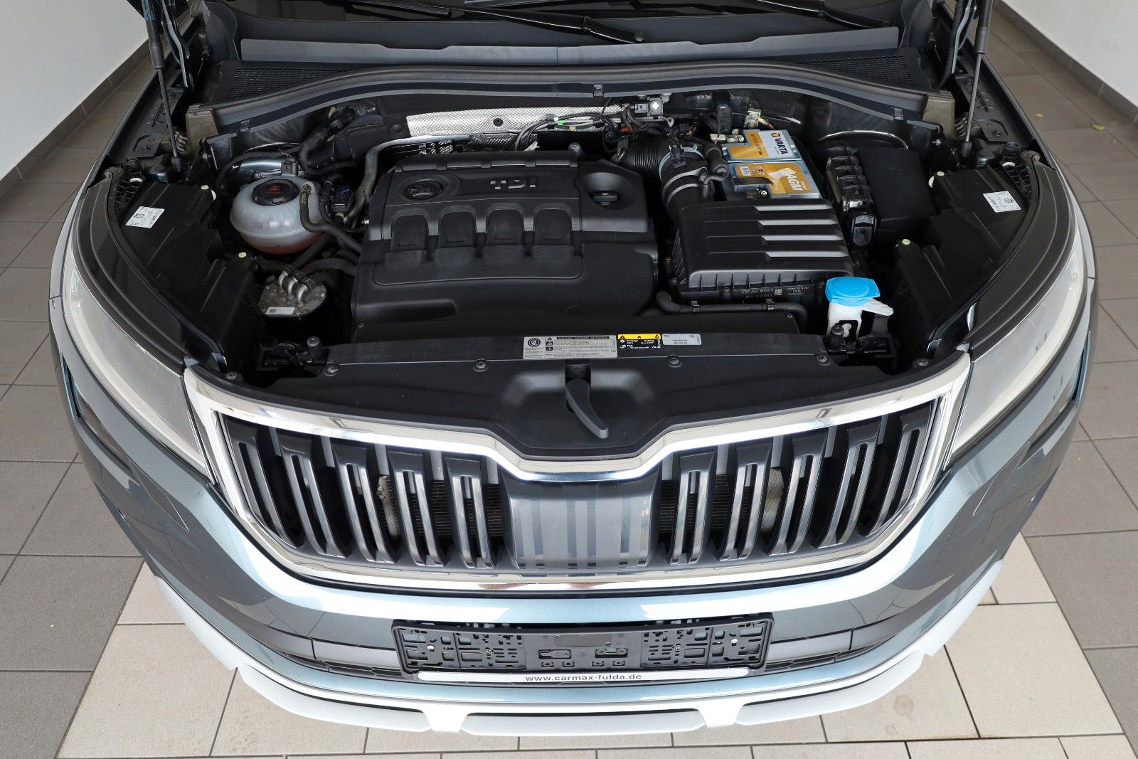 Fahrzeugabbildung SKODA Kodiaq Scout 4x4 7Si,TLeder,Navi,LED,Kamera,AHK