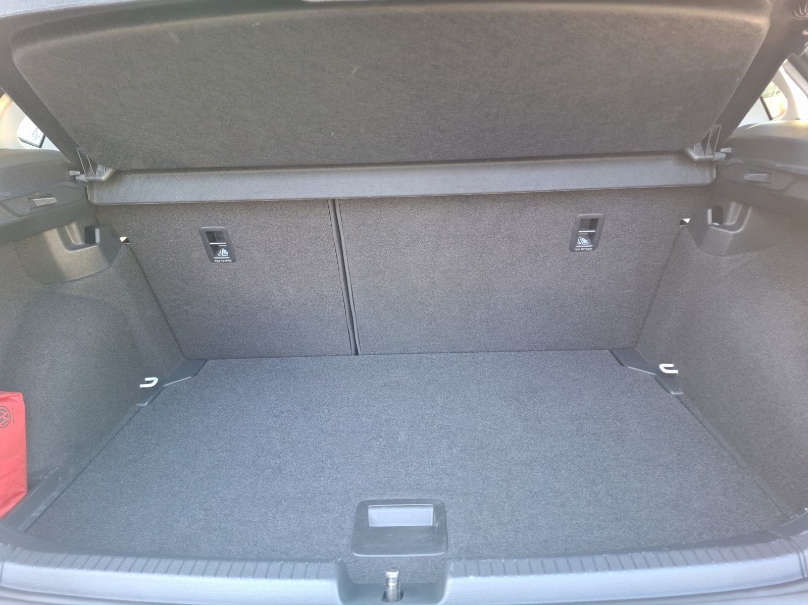 Fahrzeugabbildung Volkswagen Polo TSI Style Matrix Navi AID PDC SH LM