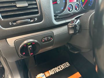 Volkswagen Golf V *TÜVSERVICE 092028*SZHZ*TEMPO*KLIMA*PDC