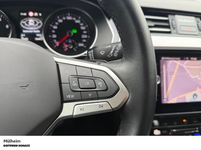 Volkswagen Passat Variant - Bild 12