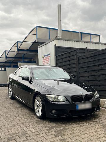 BMW Bmw 330d E93 Cabrio M-Paket N57 LCI