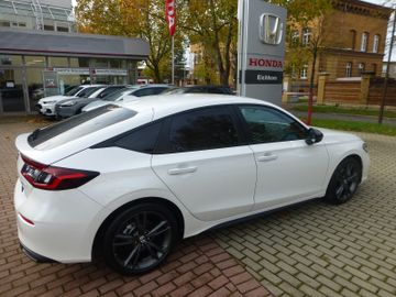 Honda Civic e:HEV 2,0 i-MMD Hybrid Sport