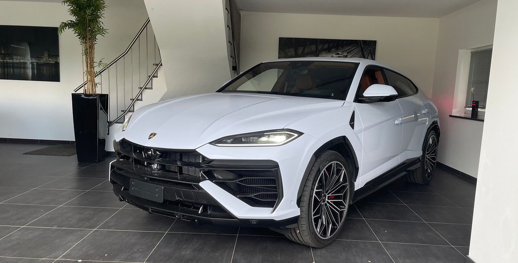 Image of Lamborghini Urus