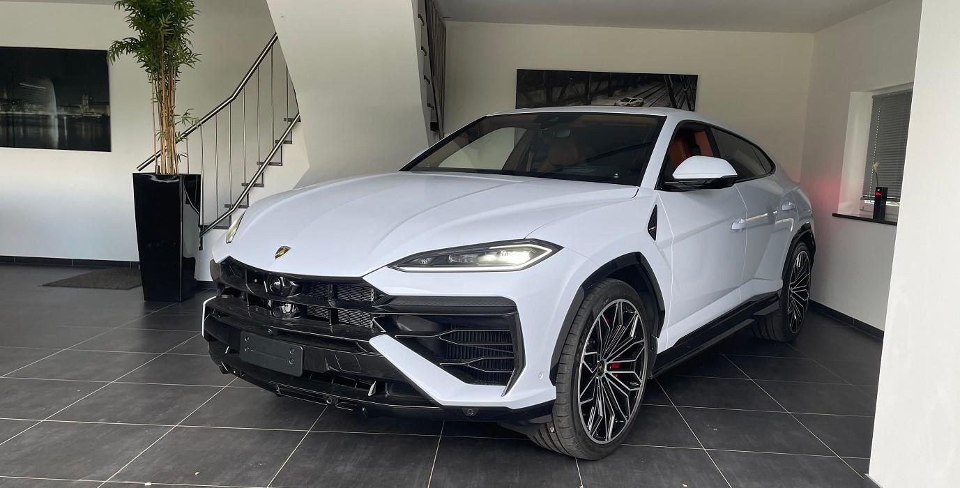Lamborghini Urus SE-PANO+MASSAGE+23"+B&O+ANIMA+FULL LEATHER