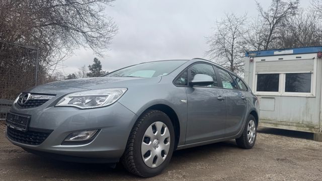 Opel Astra J Sports Tourer Scheckheft gepflegt