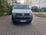 Volkswagen T5 Transporter Neu TÜV  - Volkswagen T5 Transporter in Lübeck