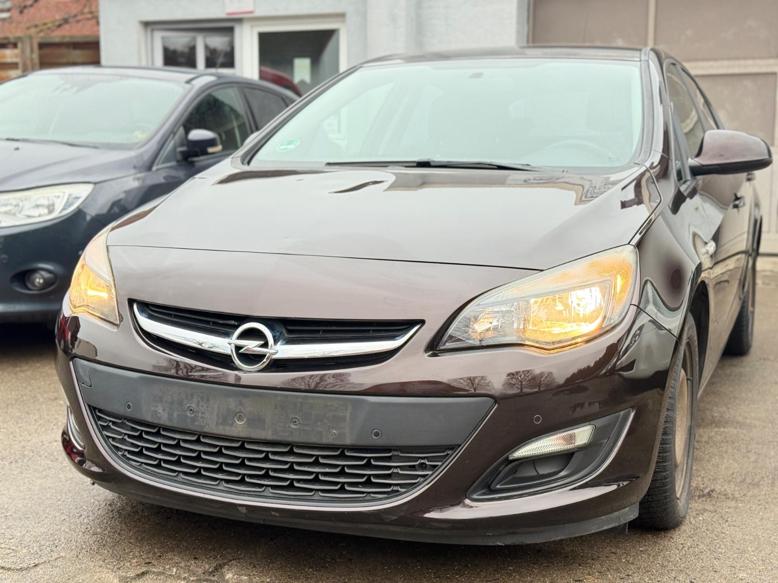 Opel Astra J Lim. 5-trg. 150 Jahre Opel