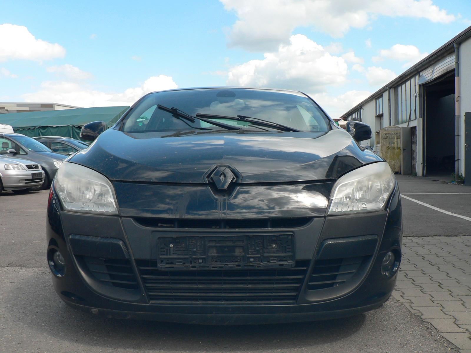 Renault Megane III Coupe Night & Day