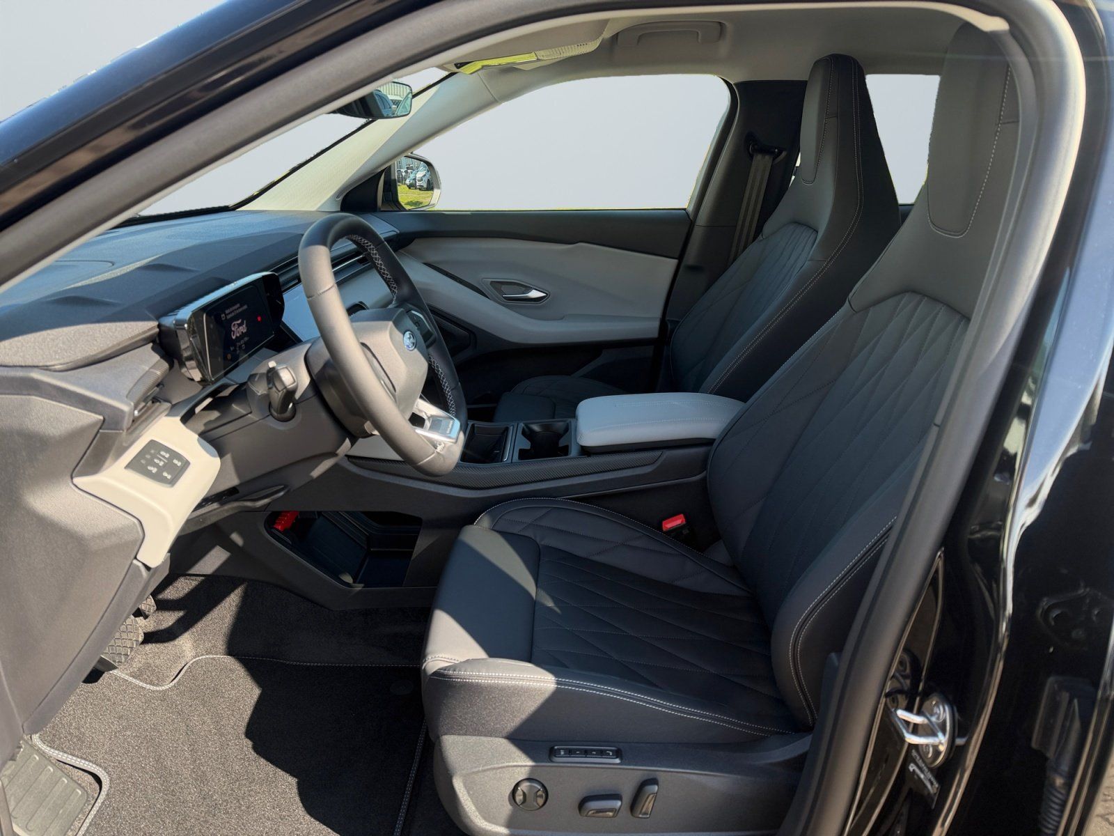 Ford Explorer - Bild 7